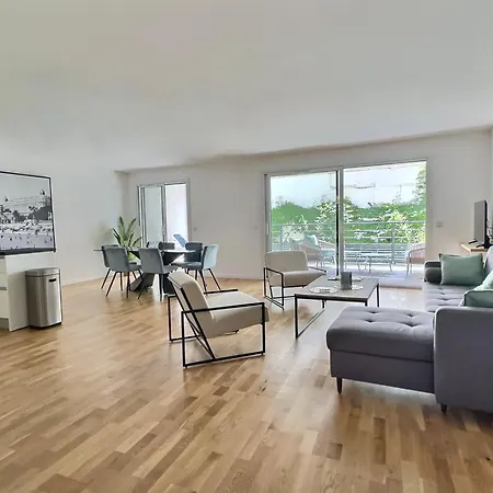Maxime By Terry's Homes 칸느